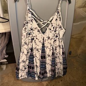 gimmicks by BKE White Cami with Blue Paisley Panels